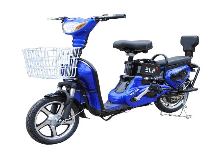 Электроскутер-мопед E-Toro Les Dacha 350W 60В/12Ач Электроскутер-мопед E-Toro Les Dacha 350W 60В/12Ач